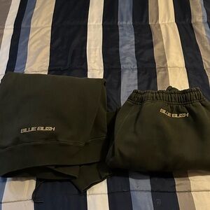Nike darkish green Sweatpants & Joggers collab with Billie eilish